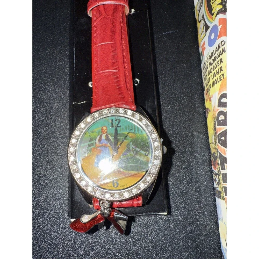 The Wizard of Oz Commemorative Edition Watch Red Slipper Charm - New In Box